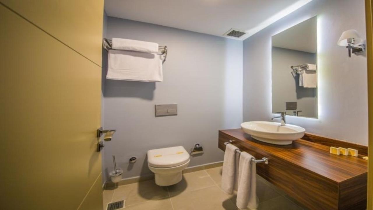Bendis Hotel Halic Exteriér fotografie